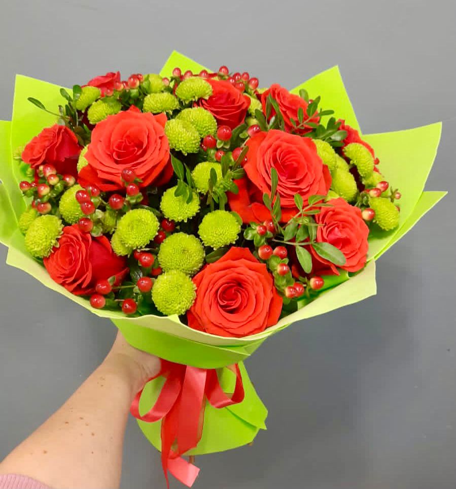 Букет цветов из: Хризантемы и Розы в Балабаново