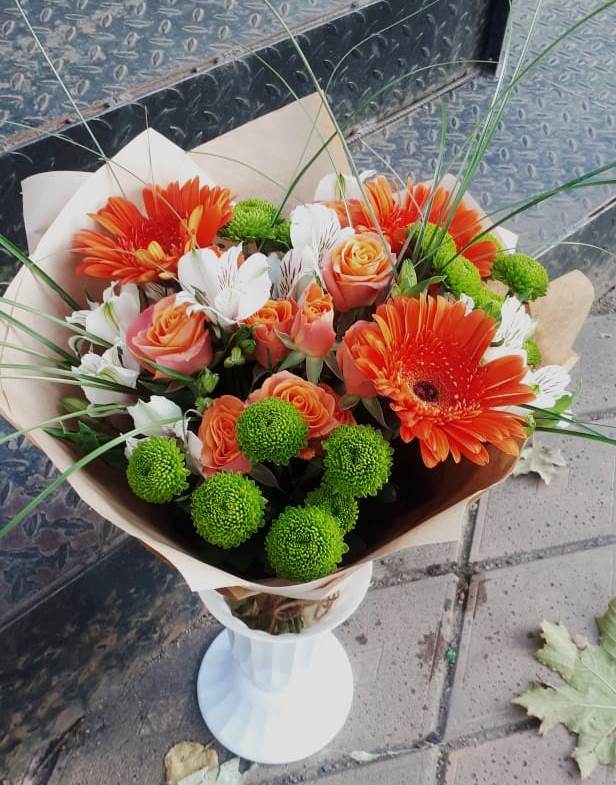 Букет цветов из: Герберы, Хризантемы, Альстромерии и Розы в Балабаново