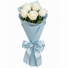 Букет 5 Белых роз Проуд в Балабаново