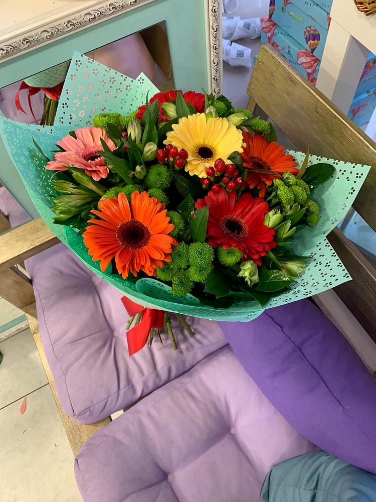 Букет цветов из: Герберы, Хризантемы и Альстромерии в Балабаново