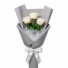 Букет 3 белые розы в Балабаново