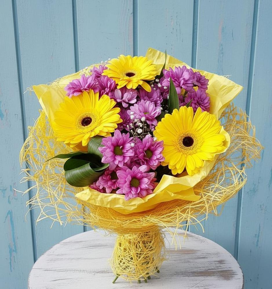 Букет цветов из: Хризантемы и Герберы в Балабаново