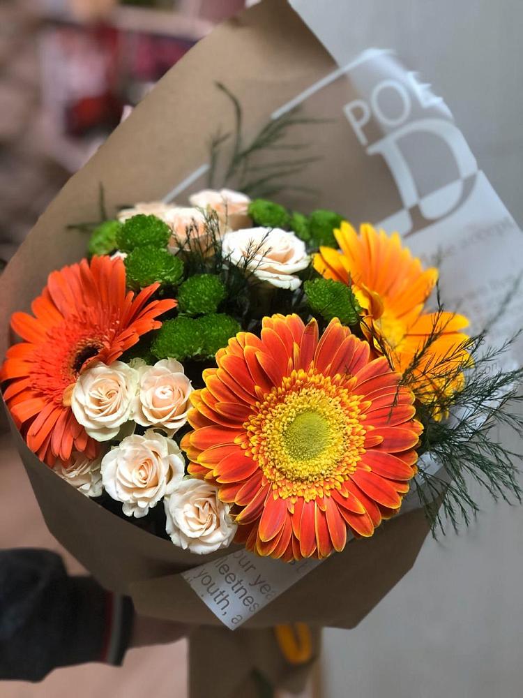 Букет цветов из: Герберы, Хризантемы и Розы в Балабаново